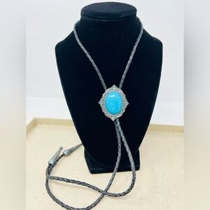 Vintage Silver Tone Turquoise Oval Pendant Southwestern Style Leather Bolo Tie
